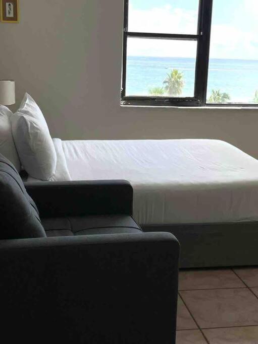 Chic Ocean Front Studio! Appartement Miami Beach Buitenkant foto