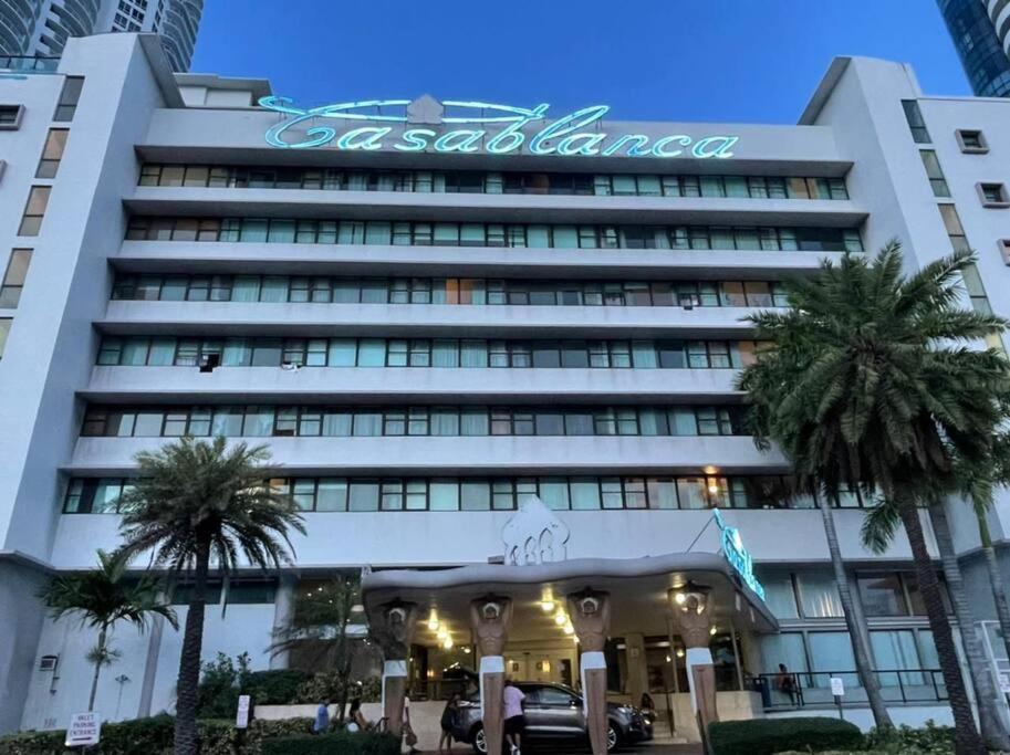 Chic Ocean Front Studio! Appartement Miami Beach Buitenkant foto